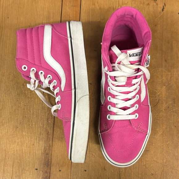 Vans Shoes - Pink Vans Filmore Fuchsia high tops size 8